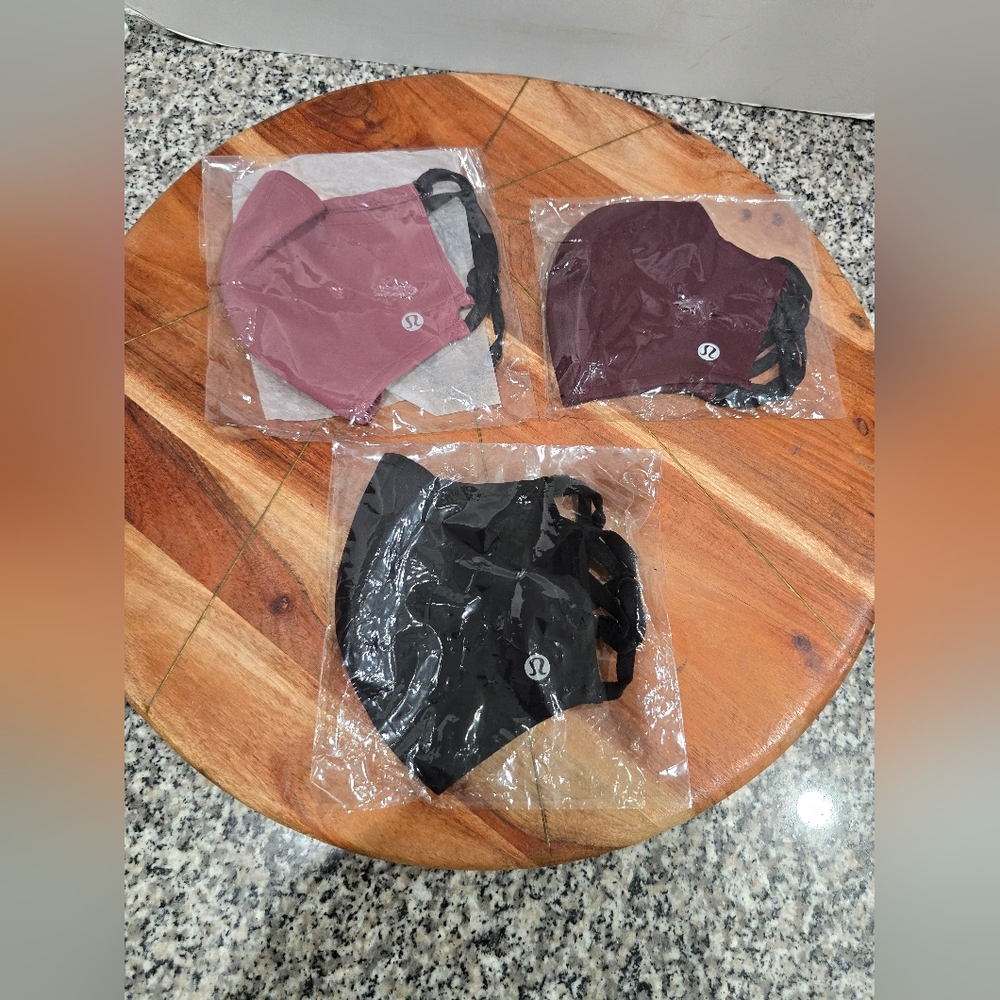 NEW Lululemon Double Strap Face Mask 3 Pack (Pink/Black/Burgundy)